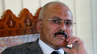 Eyeing return, Yemen’s ousted Saleh aids Houthis 