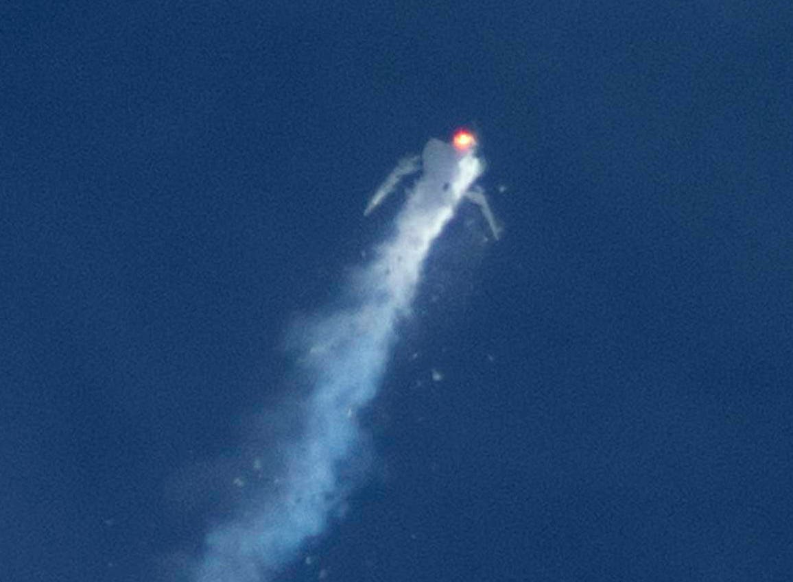The Virgin Galactic SpaceShipTwo rocket explodes in mid-air during a test flight above the Mojave Desert in California October 31, 2014. (Reuters)