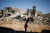 آثار القصف والدمار في غزة