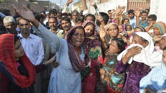 Mob lynches Christian couple in Pakistan, dozens arrested