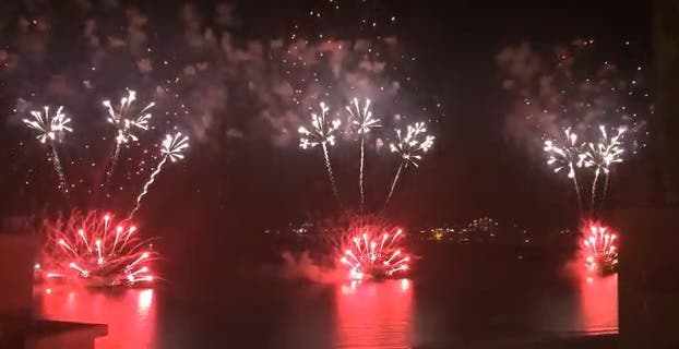 Dubai fireworks tram