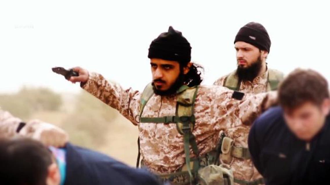 الفرنسي مكسيم هوشار والبريطاني ناصر المثنى عناصر داعش منفذو اعدام 15 رجلا