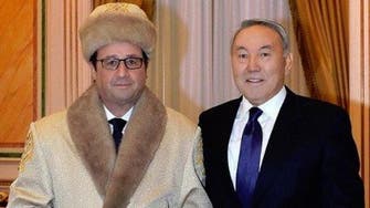 صورة هولاند في كازاخستان تثير سخرية الفرنسيين