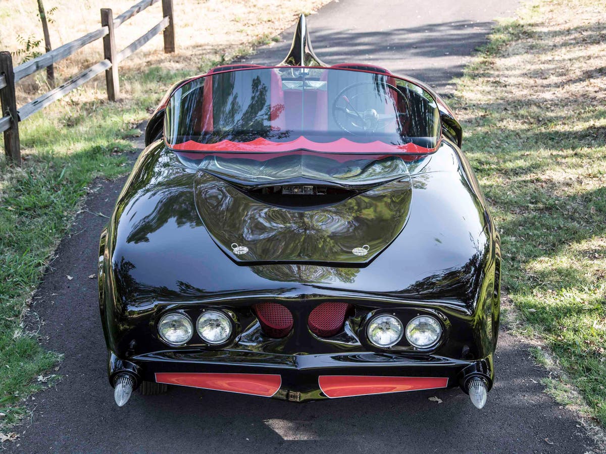 Holy Bargain, Batman! Original Batmobile fetches $137,000 at auction