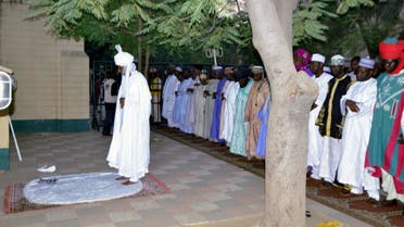 Emir of Kano, Muhammed Sanusi II, leads evening prayers at Kano Central Mosque as part of his visit to inspect the premises in Kano November 29, 2014. (Reuters)