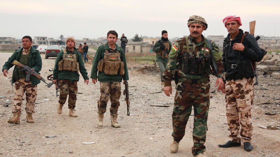 Members of the Kurdish security forces take part in a patrol in Zumar, Nineveh province December 18, 2014. (Reuters)