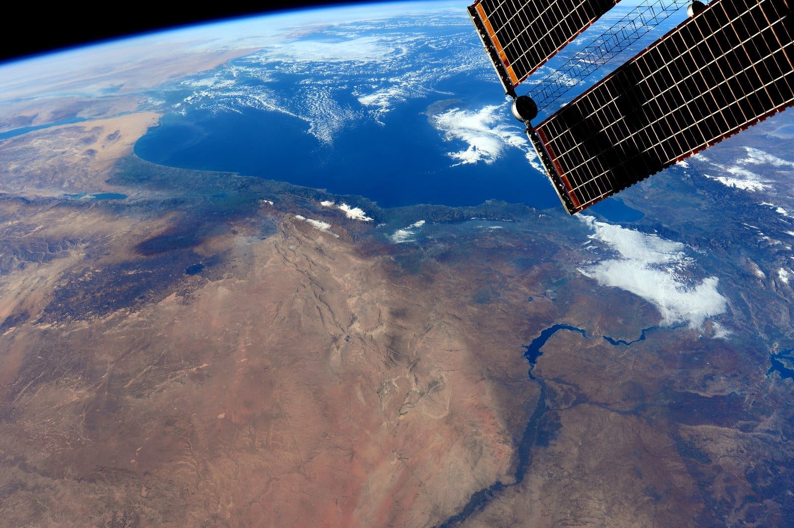 Photo courtesy: NASA/Barry Wilmore international space station ISS