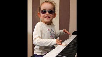 ‘Twinkle Twinkle Little Star’: Blind girl of four plays piano