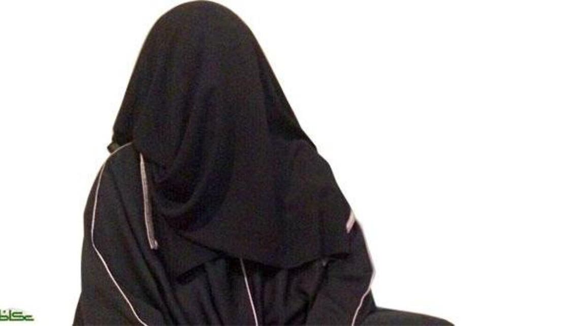 معلمة متسولة