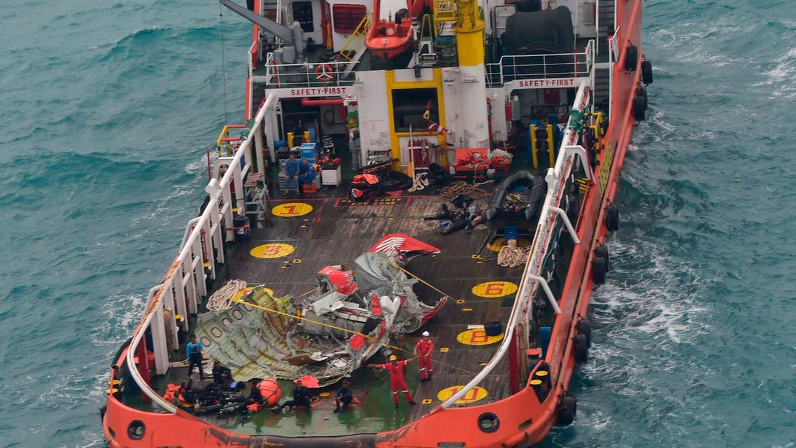 Sonar ‘detects’ crashed AirAsia's fuselage