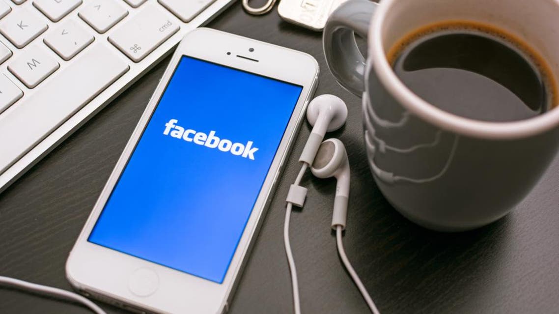 Facebook Shutterstock