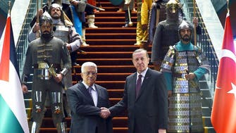 Warrior’s welcome for Abbas at Erdogan’s palace 