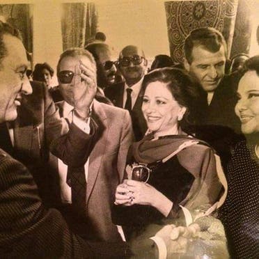 فاتن حمامة مع الرئيس الأسبق حسني مبارك