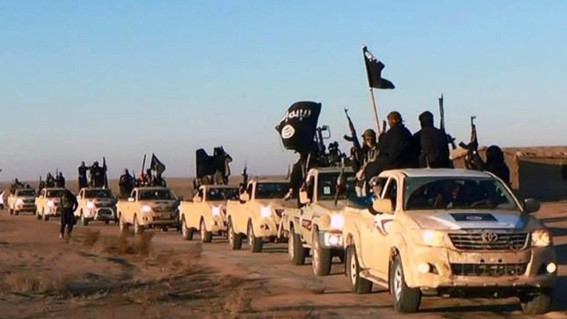 convoy of vehicles and fighters from the al-Qaida-linked Islamic State of Iraq and the Levant (ISIL) fighters in Iraq's Anbar Province.