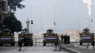 Egypt army seals entrance to Tahrir on uprising anniversary  