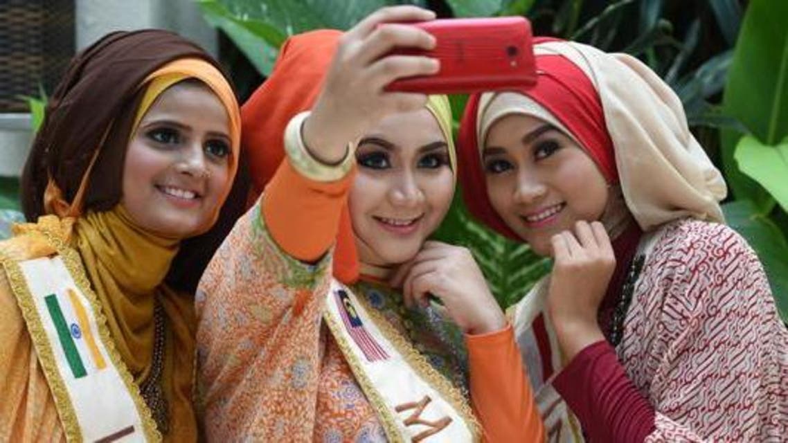 Indonesia selfies twittter