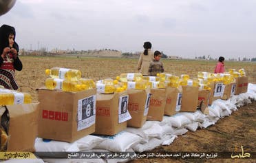 ISIS WFP food aid (Photo courtesy: Vocativ.com)