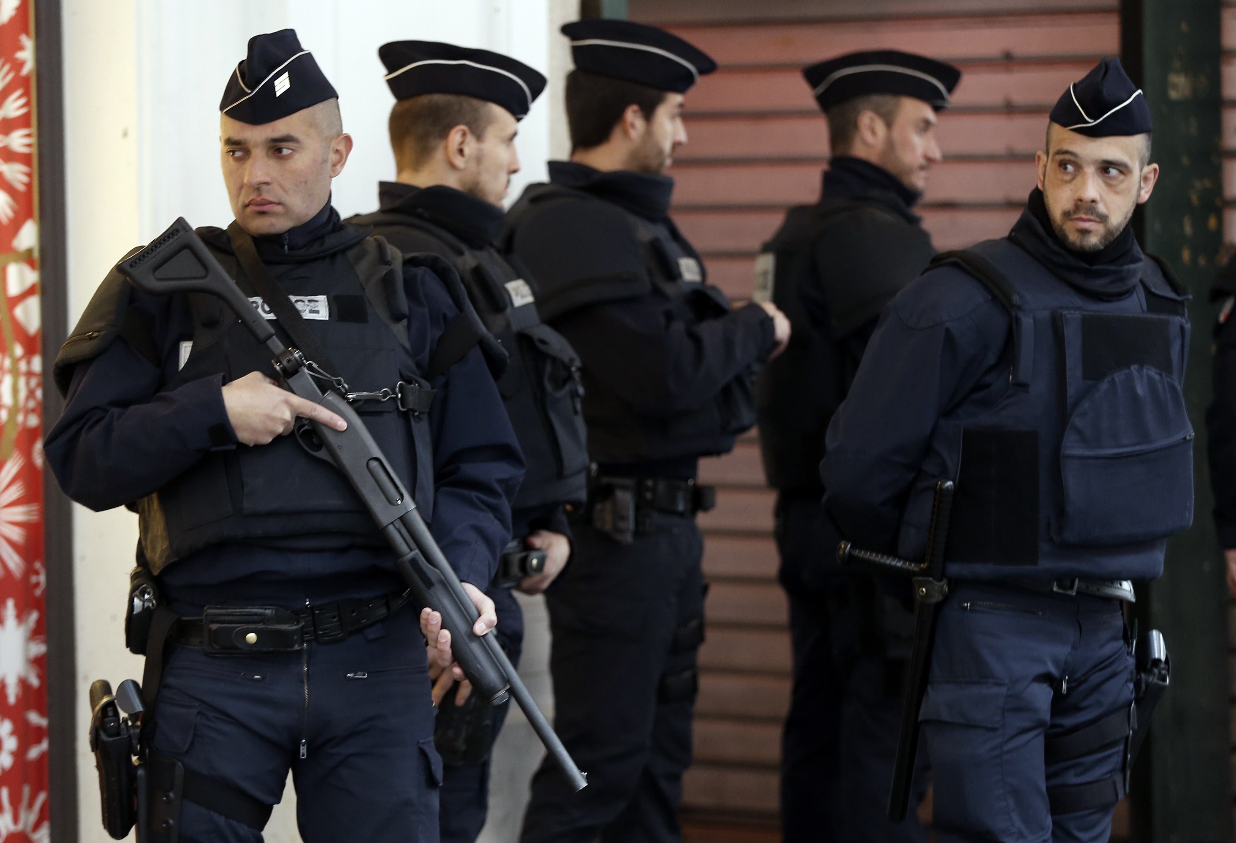 three-french-soldiers-attacked-near-jewish-center-al-arabiya-english