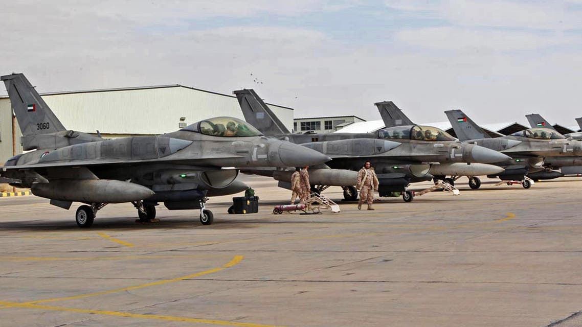 F16 fighter jets from the United Arab Emirates (UAE) arrive at an air base in Jordan Feb. 8, 2015.  (Reuters)