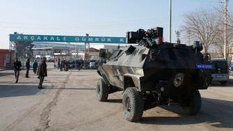 Blast hits Turkish checkpoint near Syrian border, wounds three