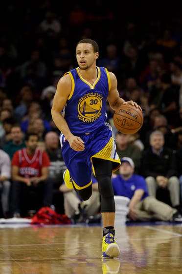 Golden State Warriors' Stephen Curry in action during an NBA basketball game against the Philadelphia 76ers, Monday, Feb. 9, 2015, in Philadelphia. (AP)