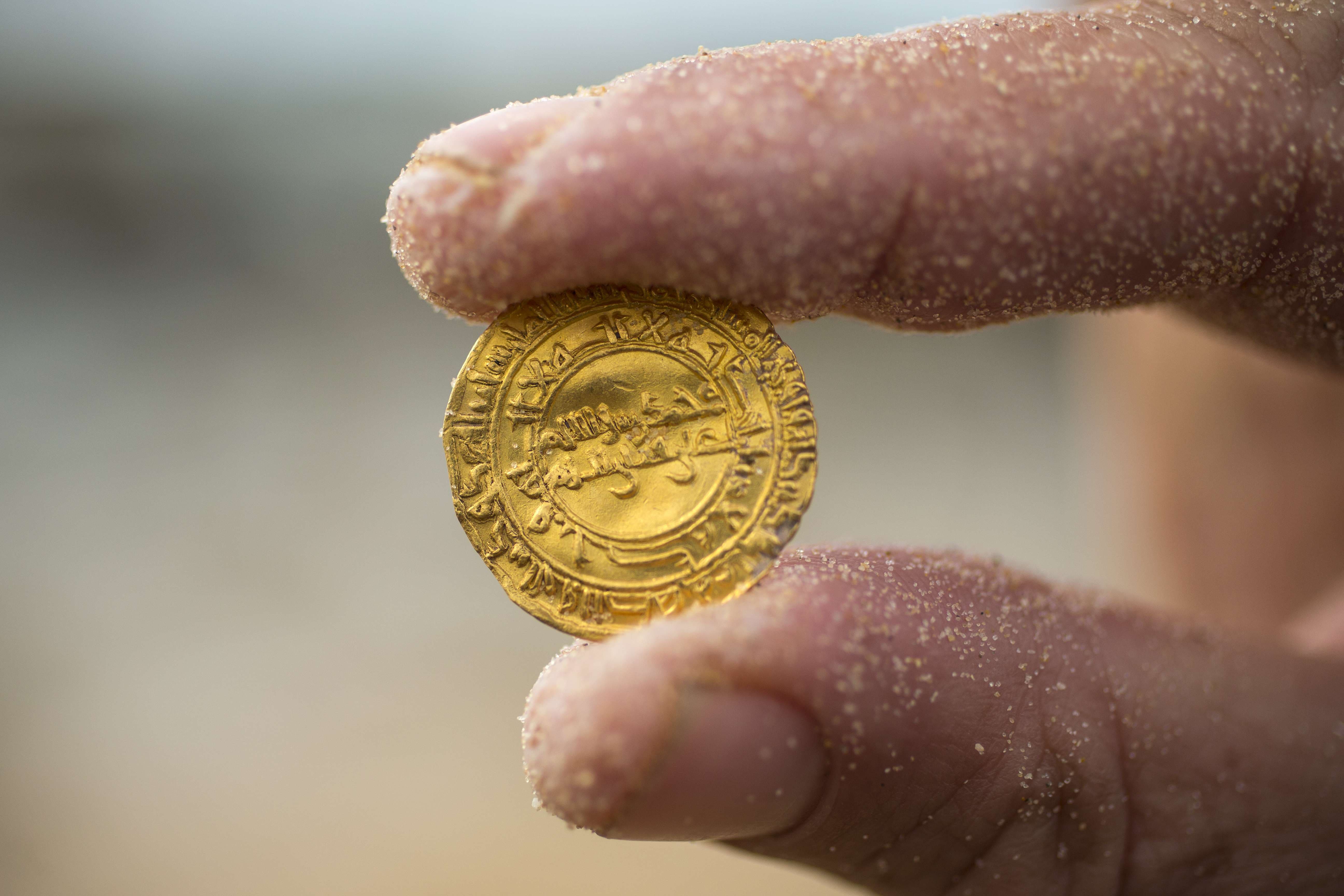 gold coins Mediterranean Fatimid Caliphate archaeology afp Israel