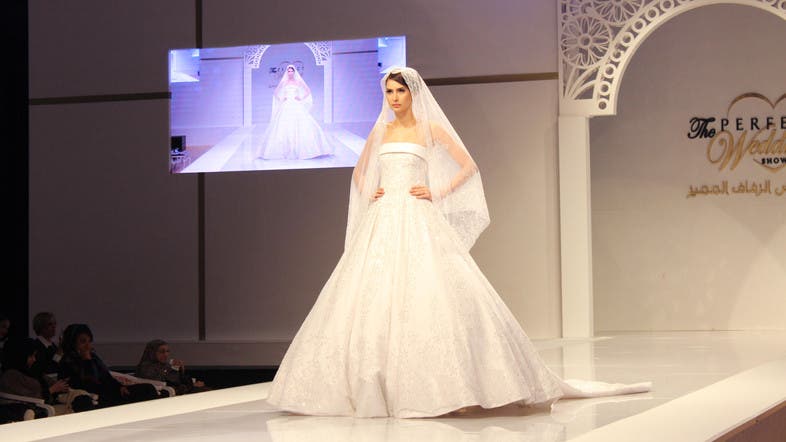 Uae Bridal Show Draws In Lovebirds Wedding Planners Al Arabiya