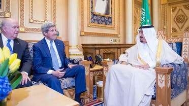 King Salman receives U.S. Secretary of State John Kerry in Riyadh. (SPA)
