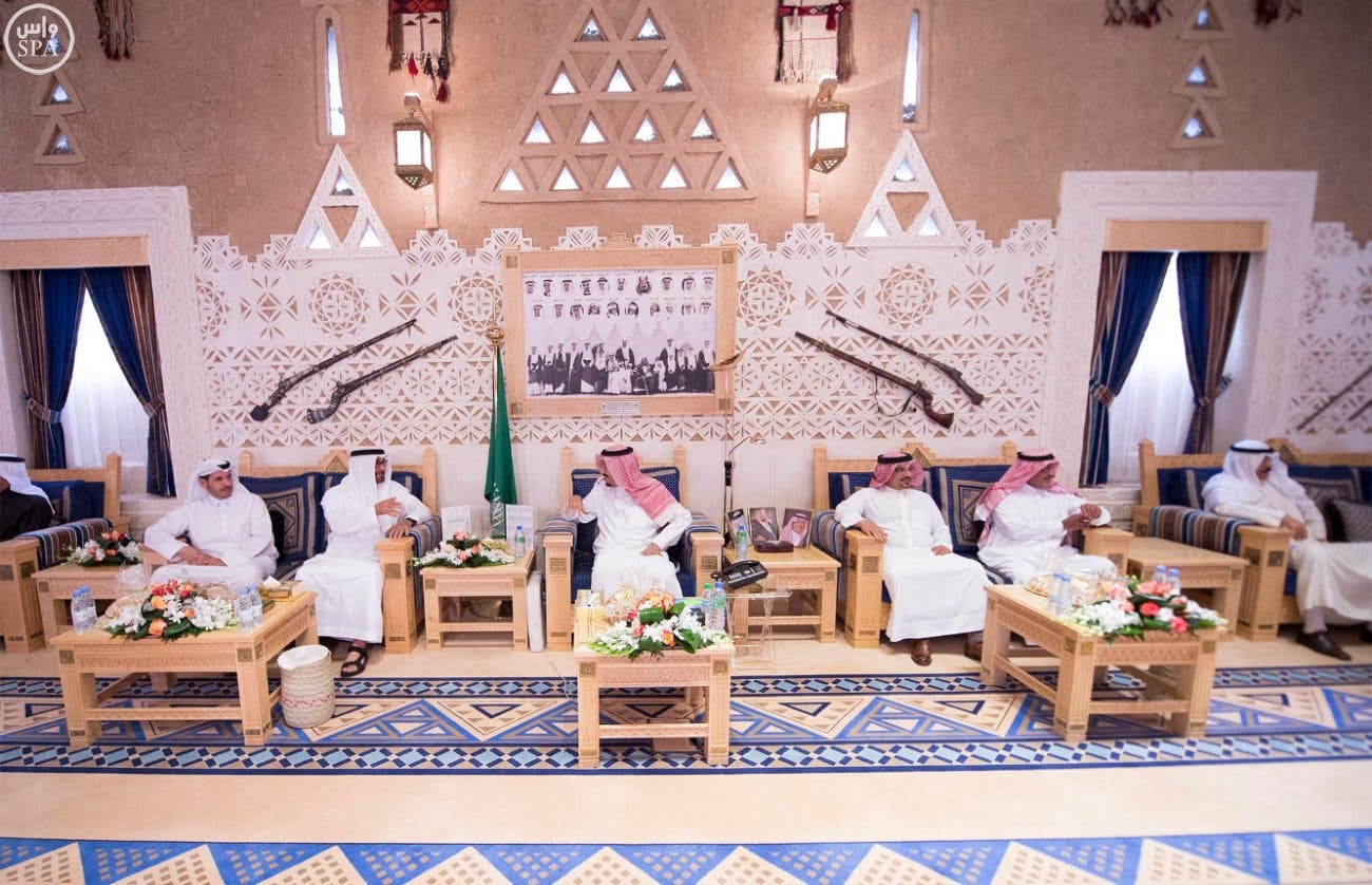 خادم الحرمين الملك سلمان يستقبل ولي عهد البحرين وولي عهد أبو ظبي ورئيس مجلس الوزراء القطري ووزير الداخلية الكويتي