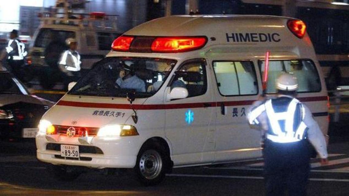 The inept thief tussled with a 35-year-old store clerk after threatening him with a knife in Chiba. (File Photo: AFP)