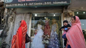 Pakistan orders Islamabad shops to close early to save energy