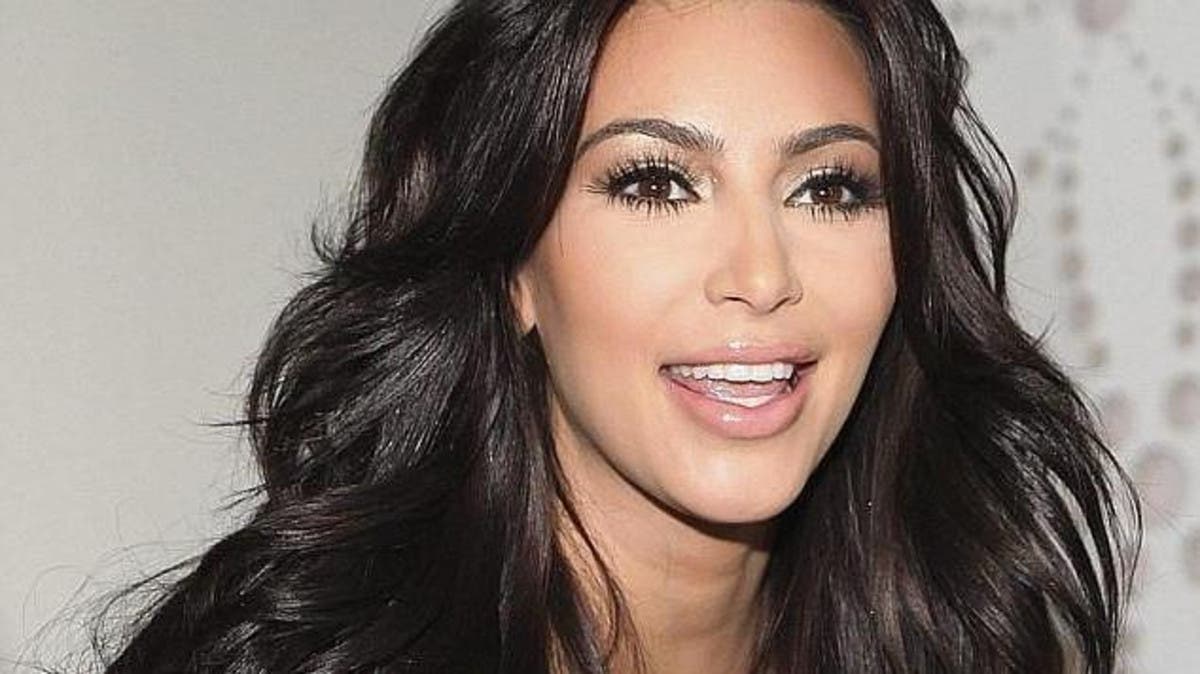 Kim Kardashian Dons A Veil On Visit To Armenian Monastery Al Arabiya English