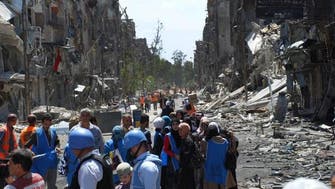U.N. supplies aid to 500 evacuees from Damascus camp