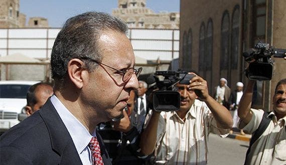 Jamal Benomar, the U.N. special adviser on Yemen, leaves the legislative body in Sanaa. (File photo: Reuters) 