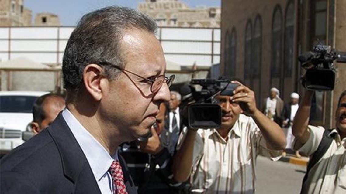 Jamal Benomar, the U.N. special adviser on Yemen, leaves the legislative body in Sanaa. (File photo: Reuters)