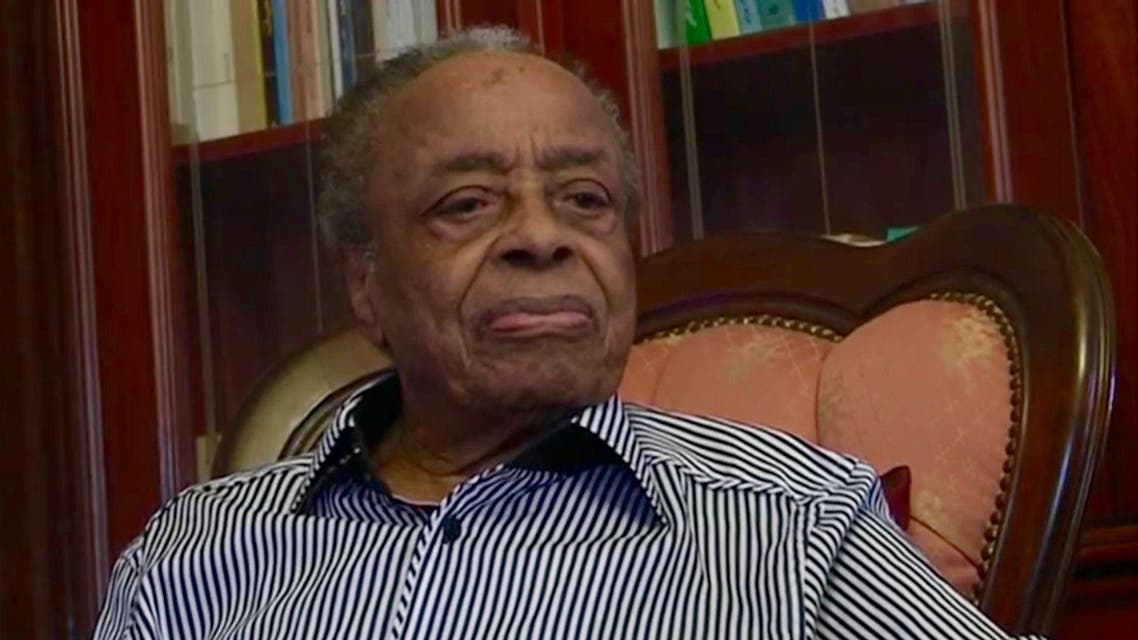 الراحل الشاعر السوداني محمد الفيتوري