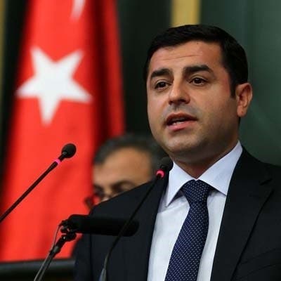 برلمان أوروبا يدعو للإفراج الفوري عن سياسي تركي معارض