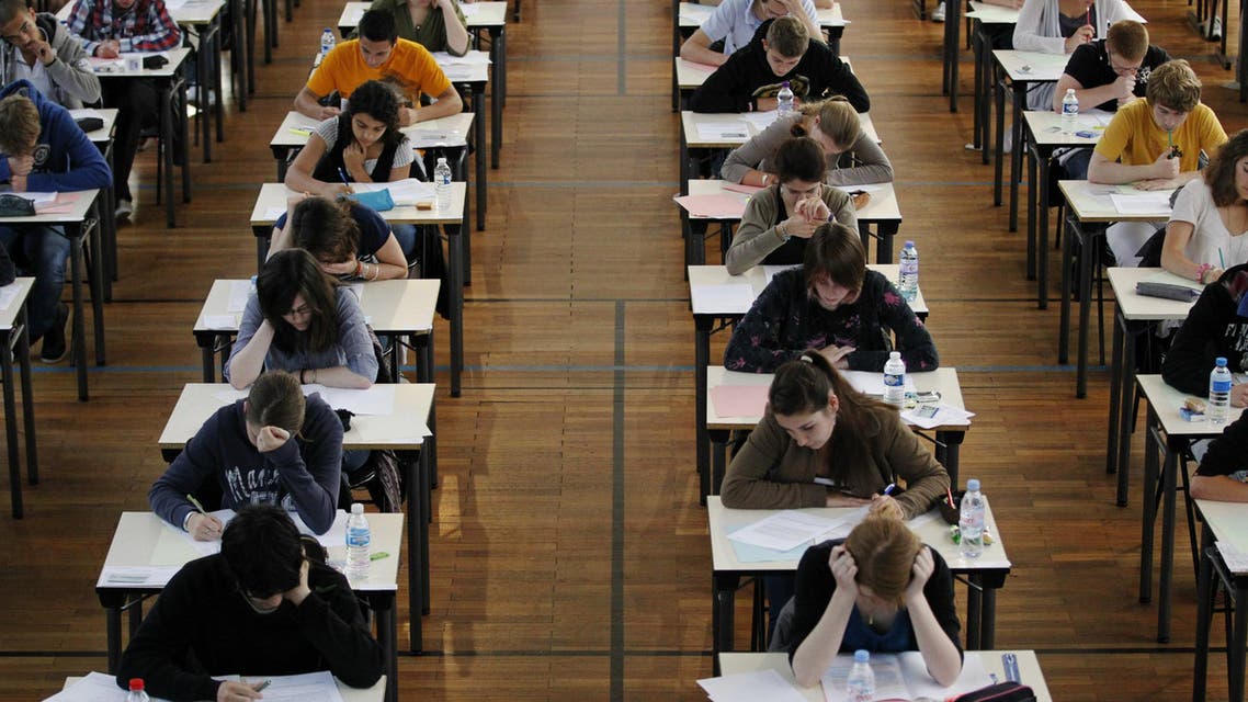 French students - Reuters