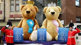 Giant teddy bear stunt as royal baby wait drags on 