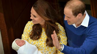 It's a girl! Kate gives birth to new royal baby 
