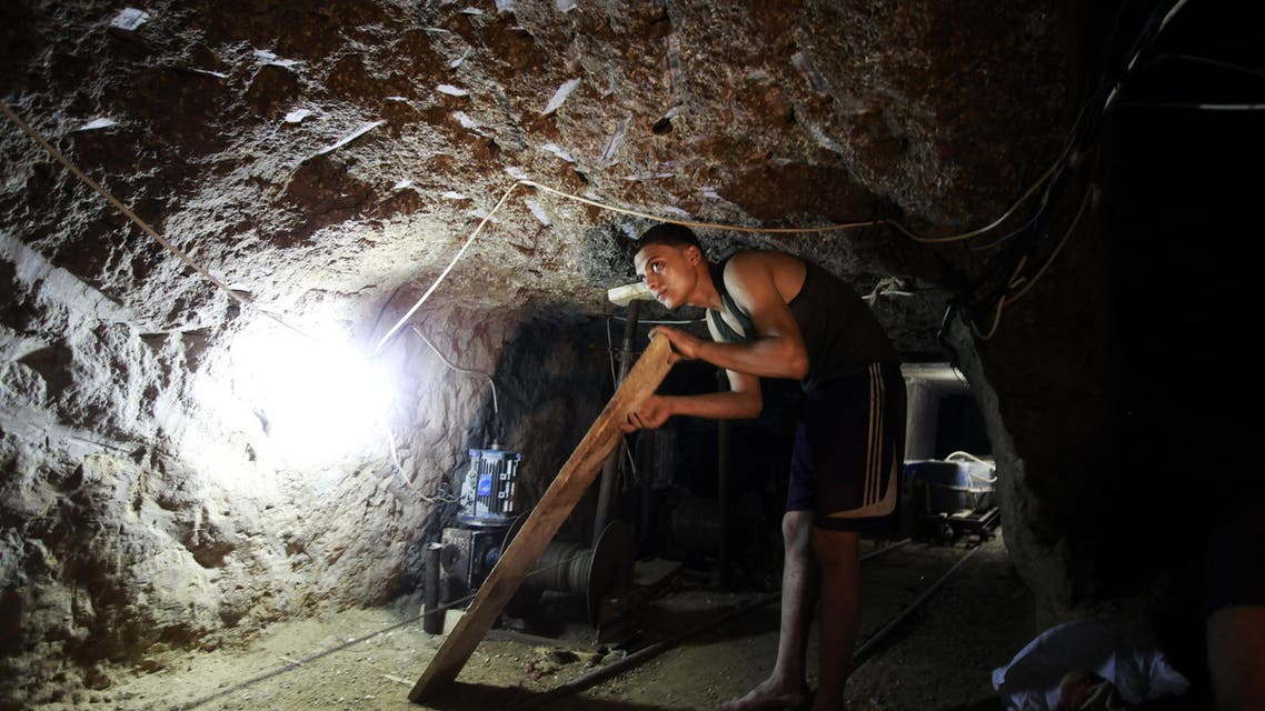 smuggling tunnel AP
