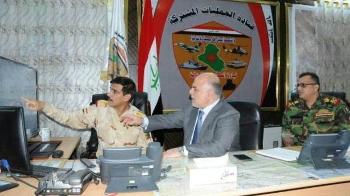حيدر العبادي في غرفة العمليات
