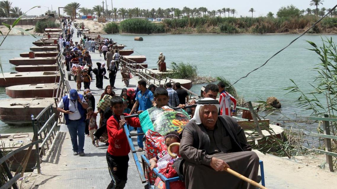 More than 90,000 flee Iraq's Anbar province infographic