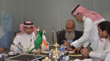 Indian Central Haj Committee delegation signing agreements with the Tawafa Establishment for the South Asian Pilgrims in Makkah SPA