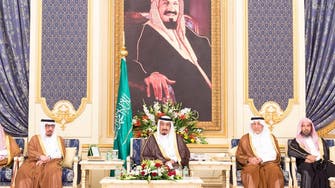 Saudi King Salman receives princes, ministers and scholars