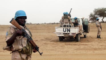 UN peacekeepers stand guard in the northern town of Kouroume, Mali, May 13, 2015.(File Photo: Reuters)