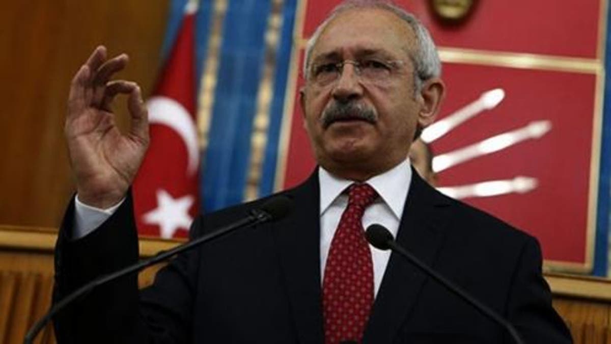 زعيم المعارضة التركي يرفض دفع فاتورة الكهرباء