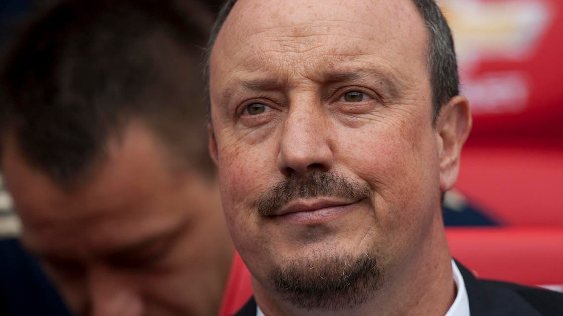 Chelsea's manager Rafa Benitez takes to the touchline before his team's English Premier League soccer match against Manchester United at Old Trafford Stadium, Manchester, England, Sunday May 5, 2013. (AP)