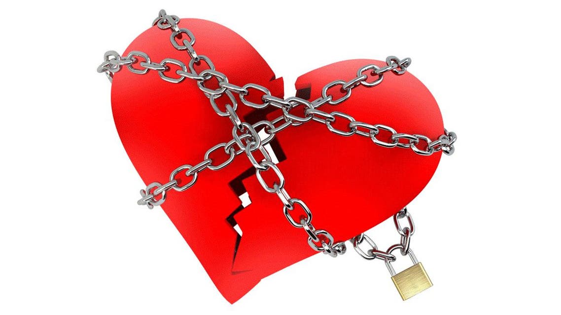 heart chains Shutterstock