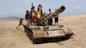 Yemeni pro-Hadi forces advance in Aden